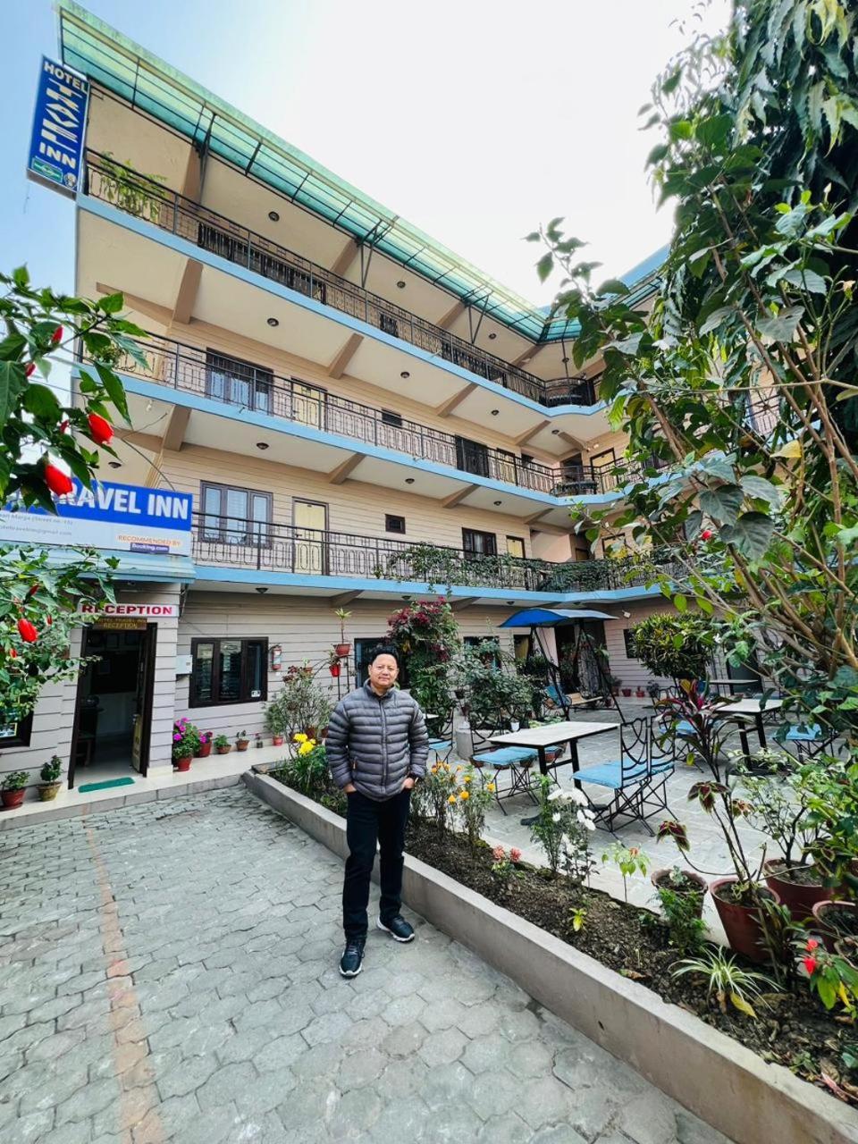 Hotel Travel Inn Pokhara Exteriör bild